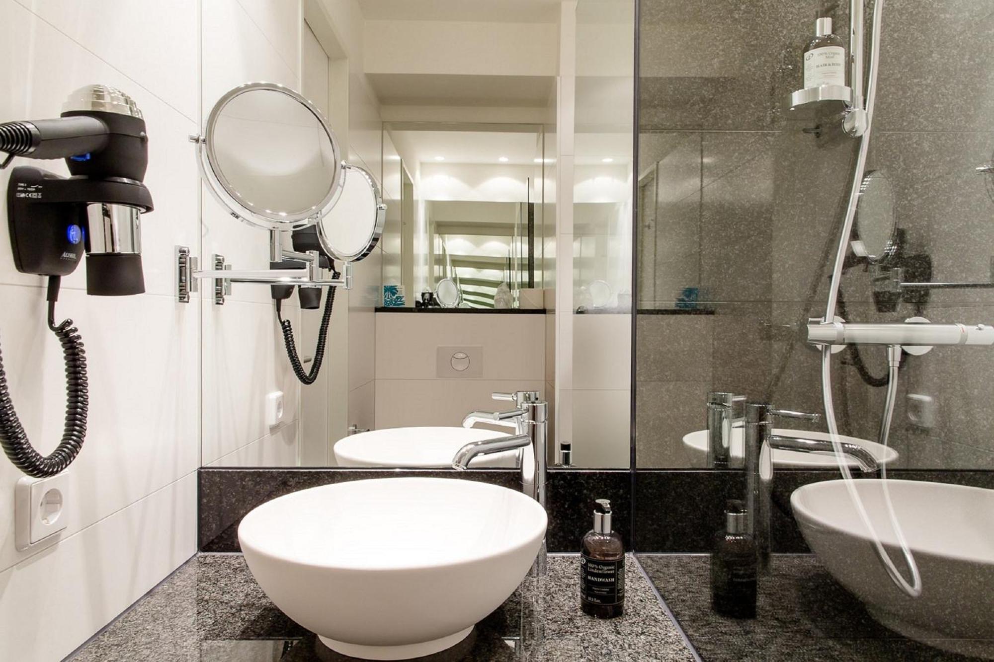 Motel One Rotterdam Eksteriør bilde